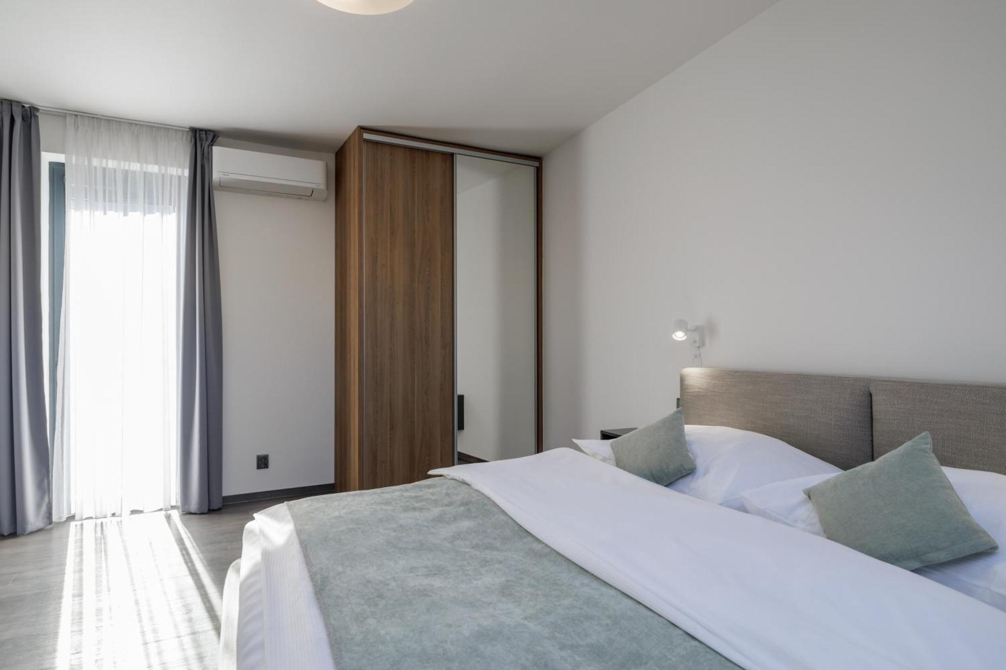 River Apartments Mlada Boleslav Ngoại thất bức ảnh